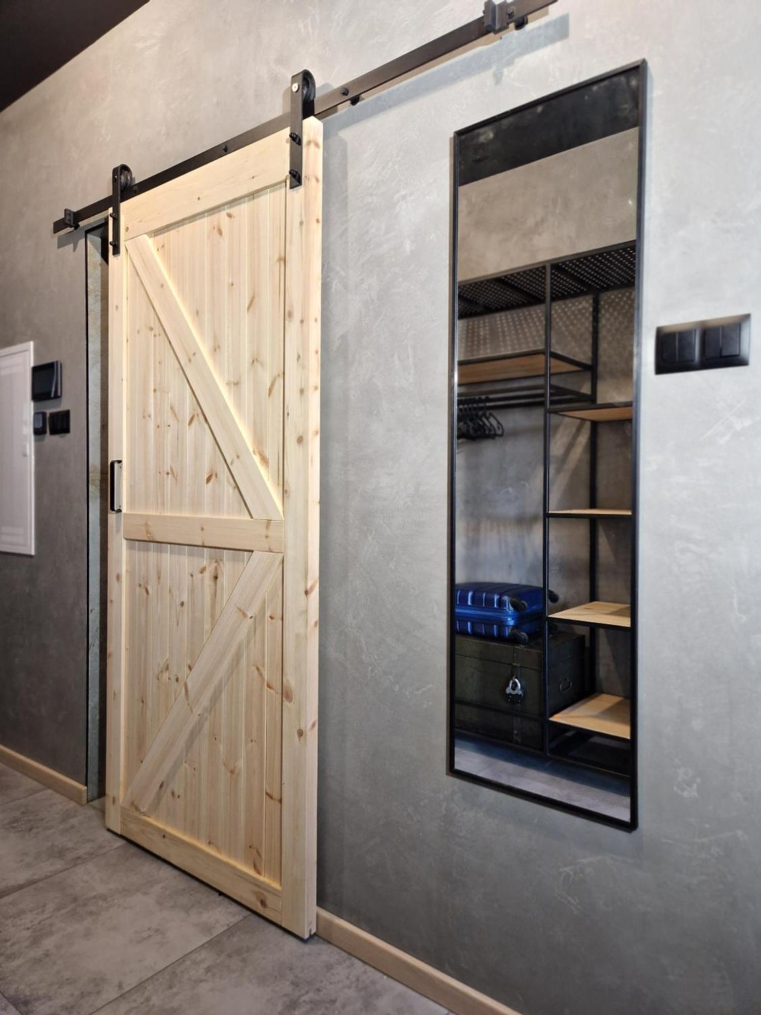 Level 13 Apartment