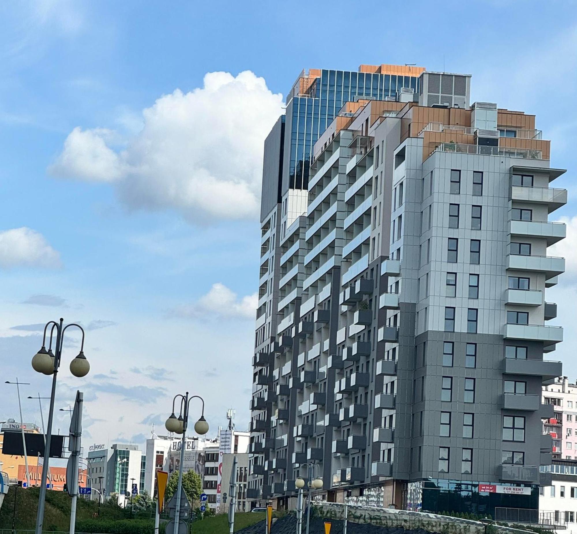 Level 13 Apartment *